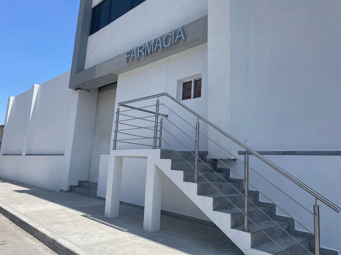 Fachada Farmacia MEDENS